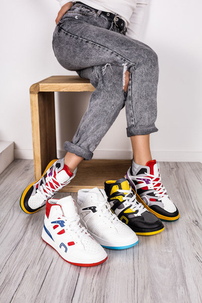 OUTLET Szürke, bokáig érő női sportcipő a Gisore-tól - Footwear