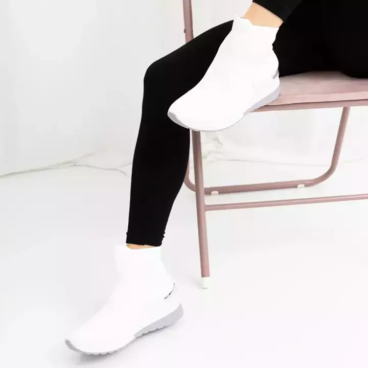 OUTLET Tikva női fehér bebújós sportcipő - Lábbeli