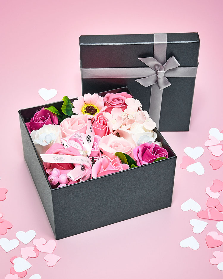 Royalfashion Flowerbox Virágok egy dobozban