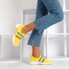 Żółte sportowe buty damskie typu slip - on Rainbow - Obuwie